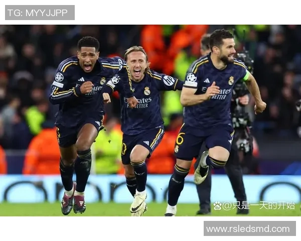 世界杯激战多特蒙德逆转曼联红牌争议引发全场热议