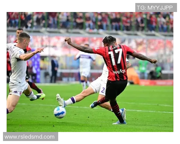 皇马大胜AC米兰四球狂潮乌龙球瞬间点燃全场激情集锦 皇马大胜AC米兰四球狂潮乌龙球瞬间点燃全场激情集锦