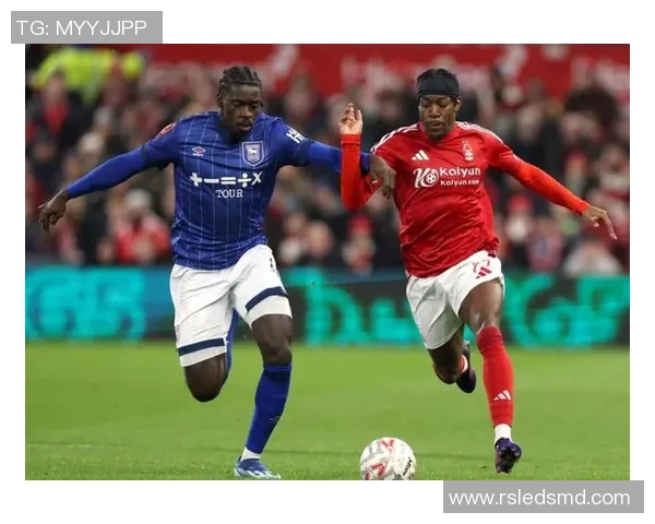 英超精彩对决里昂大胜AC米兰点球大战引发全场狂欢 英超精彩对决里昂大胜AC米兰点球大战引发全场狂欢