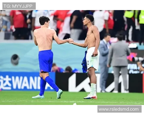 波尔图友谊赛大胜尤文图斯争议判罚引发全场热议